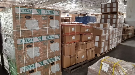 シェンゼン 貨物輸送業者 国際貨物サービス / UPS FEDEX エア ファースト 貨物サービス